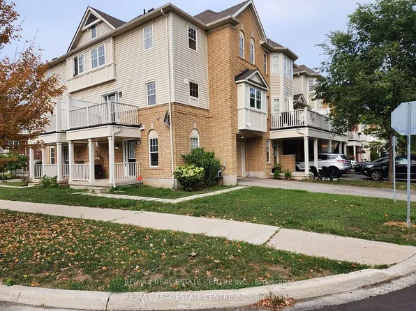 950 Burgess Gdns, Milton, ON L9T 0K6