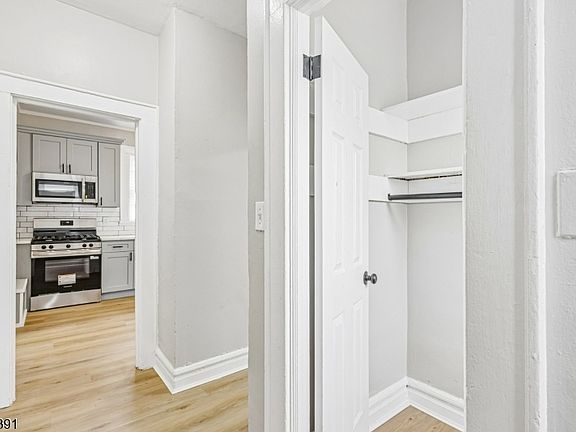 3rd image of 301 E 9Th Ave #0