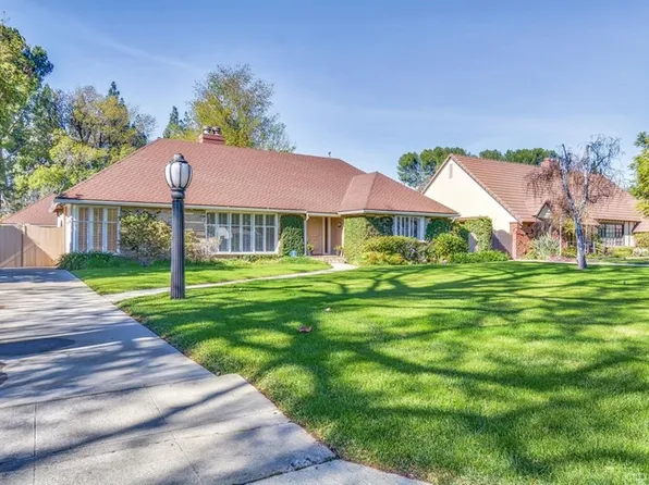 6919 Firmament Ave, Van Nuys, CA 91406