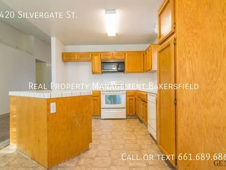 5420 Silvergate St — Photo 7