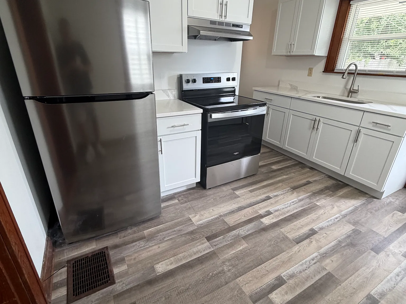 1 bed, $1,150 — Photo 2