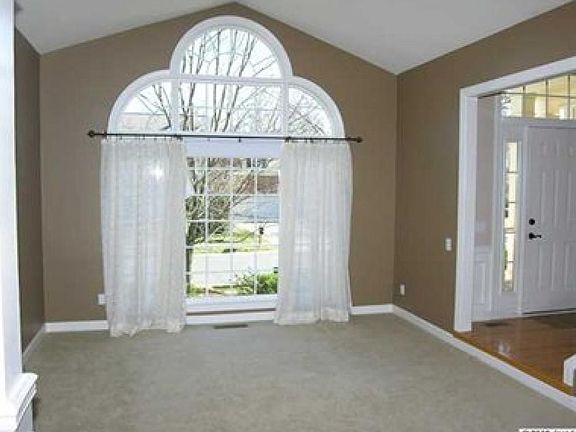 3rd image of 5533 McChesney Dr