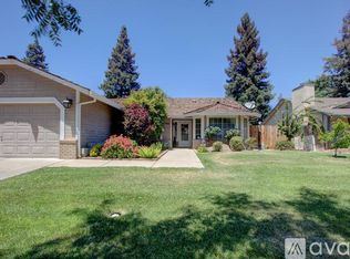 1061 E Donna Dr, Merced, CA 95340