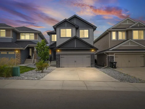 325 Annandale Cres, Strathcona County, AB T8H 1A6