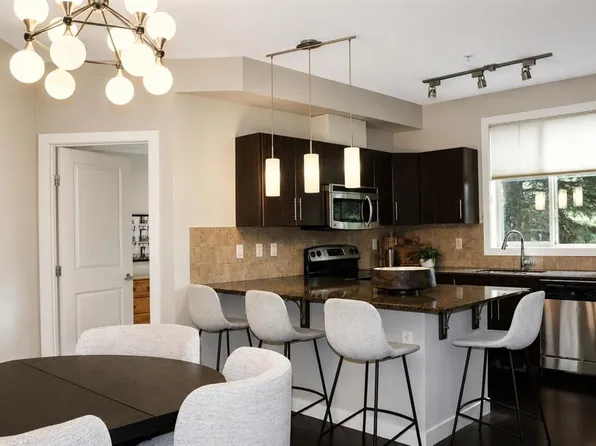 2727 N 28th Ave SE #148, Calgary, AB T2B 0L4