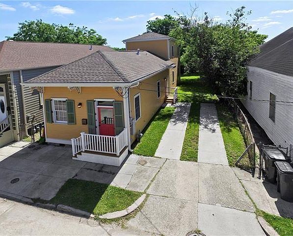 1st image of 1521 Mandeville St