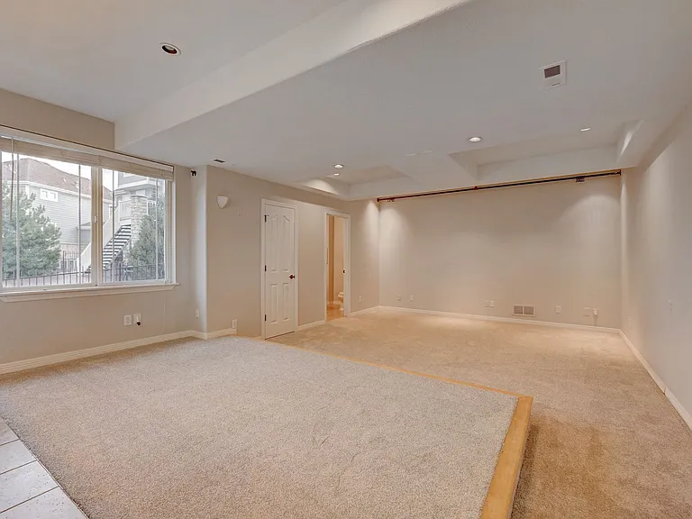 22848 E Euclid Cir — Photo 23