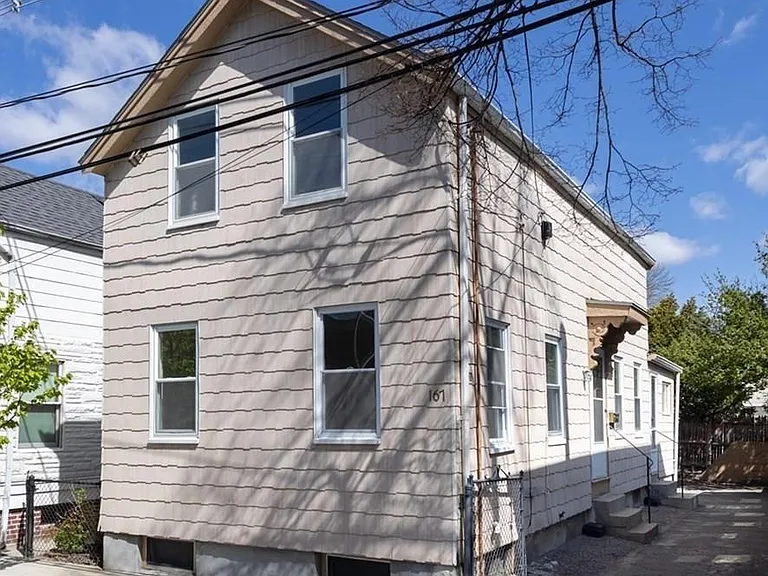 167 Spring St — Photo 1