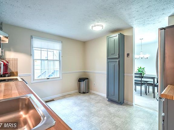 4th image of 5720 Oak Fern Ct