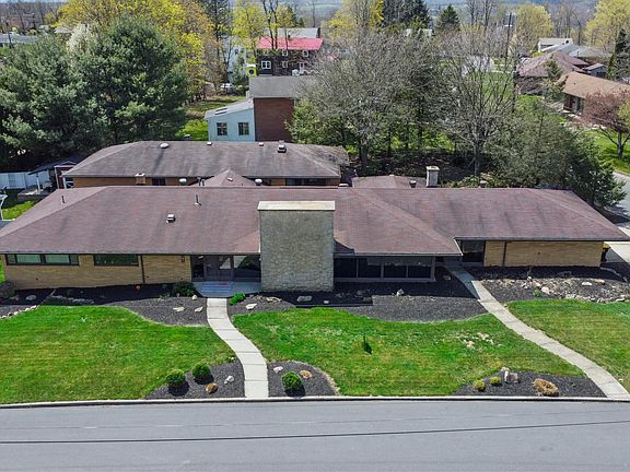 5th image of 141 Elderwood Dr