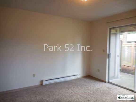4th image of 12712 A St S APT 1