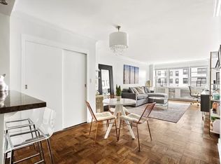39 Gramercy Park N APT 5F, Manhattan, NY 10010