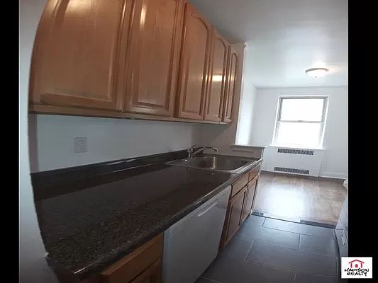 3rd image of 69-81 108th St #2H