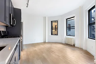Rented by LivingNY