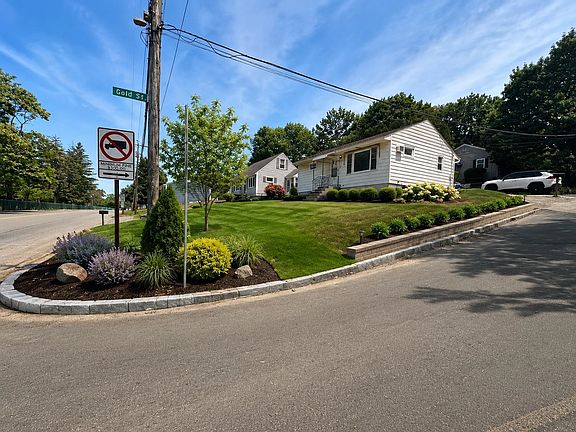 3rd image of 695 Calef Road