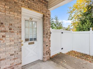 16 Evans Pl #12, Pompton Plains, NJ 07444