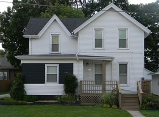 607 N Mill St, Pontiac, IL 61764