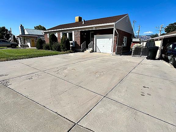 Oversized driveway