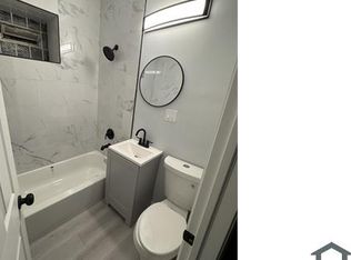 7846 S May St #1, Chicago, IL 60620