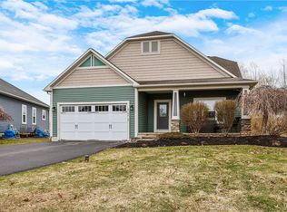 8180 Whitman Way, Liverpool, NY 13090