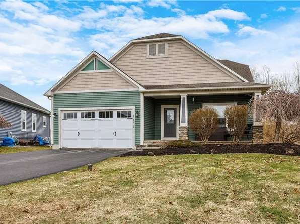 8180 Whitman Way, Liverpool, NY 13090