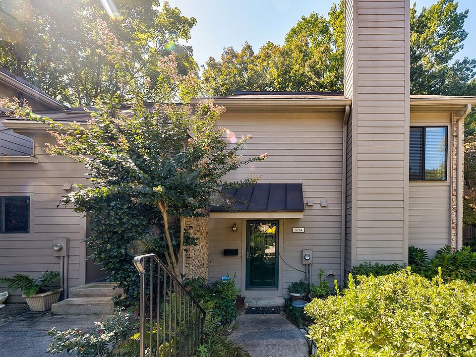 1st image of 3714 Stonewall Cir SE