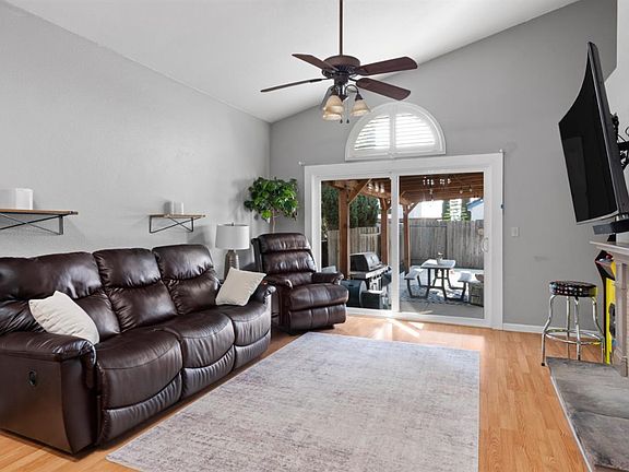 3rd image of 1405 Tillman Street
