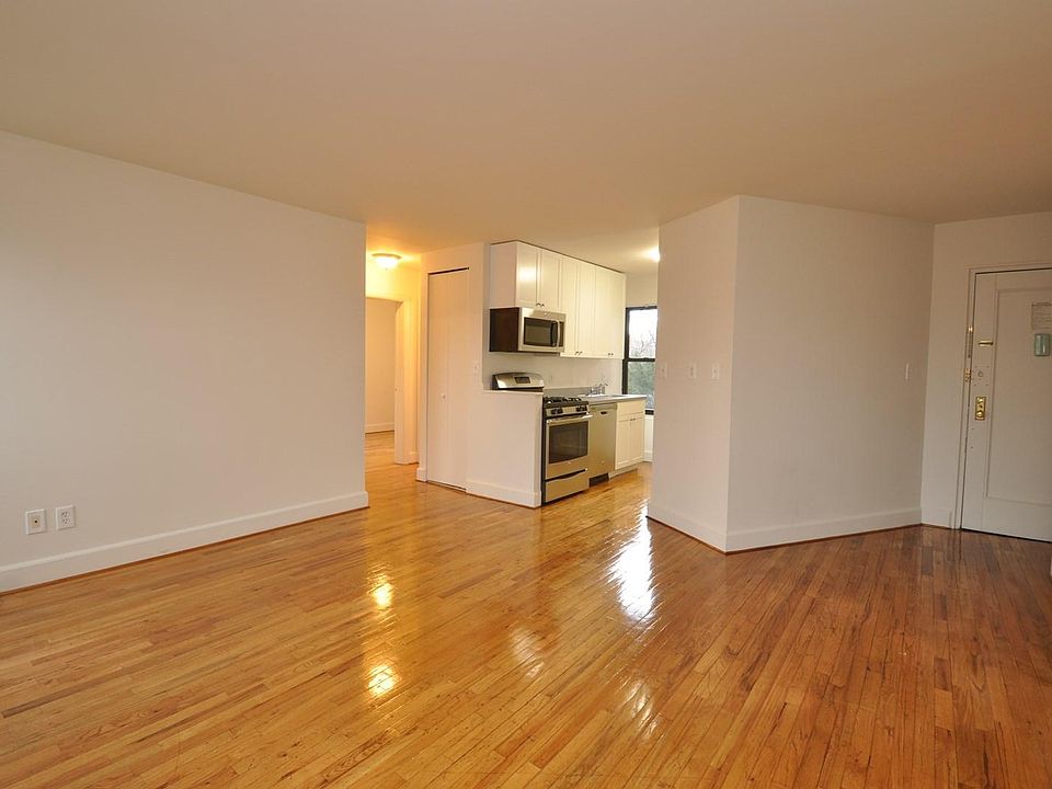 1st image of 20512 43rd Ave #1