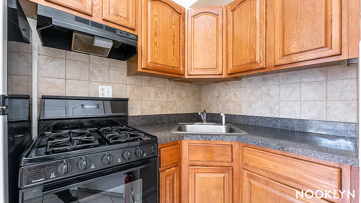 Rented by Nooklyn NYC LLC | media 5