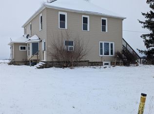 142 S Van Dyke Rd, Marlette, MI 48453