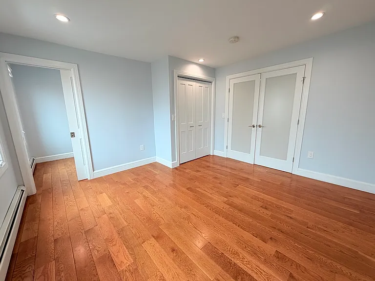 195 Hutton St #2 — Photo 10