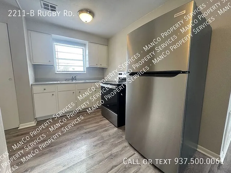 2211B Rugby Rd — Photo 5
