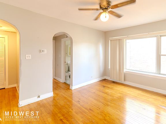 2nd image of 6710 S Claremont Ave APT 317