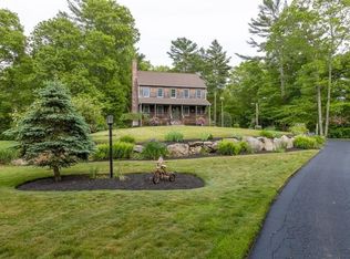 8 Heritage Ln, Mattapoisett, MA 02739