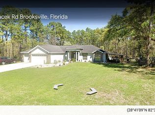 18236 Macek Rd, Weeki Wachee, FL 34614