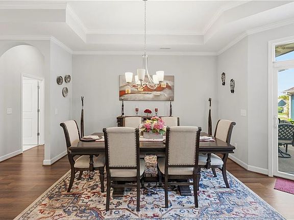 5th image of 1003 Bryant Ct