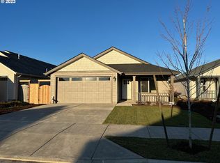 1620 SE Salmonberry St #32, Dallas, OR 97338