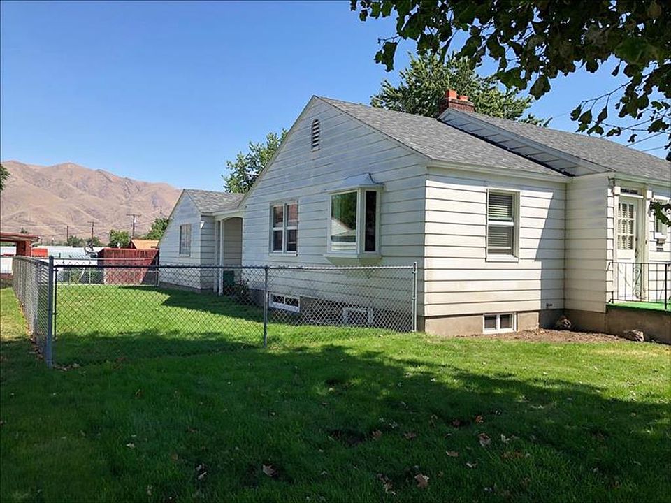 2nd image of 1112 Sycamore St