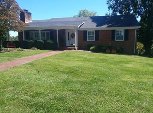 148 Crestview Dr, Abingdon, VA 24210