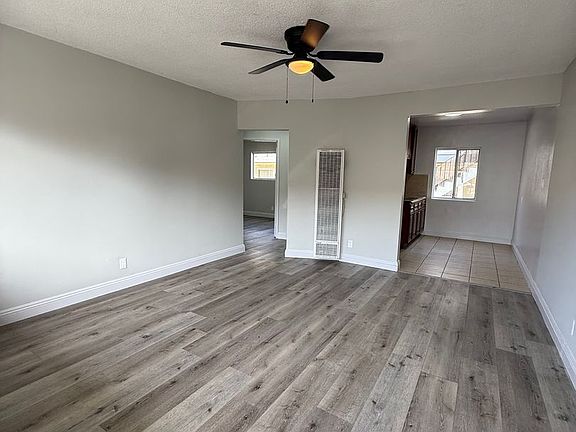 3rd image of 1303 W 106th St APT 2
