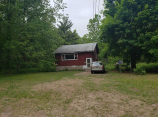 7298 Sweeter Rd, Twin Lake, MI 49457