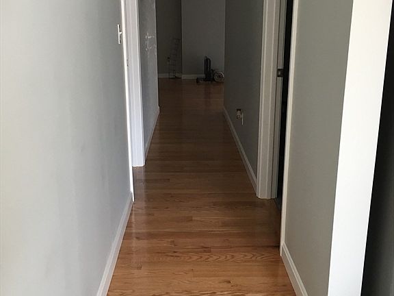 5th image of 367 County St