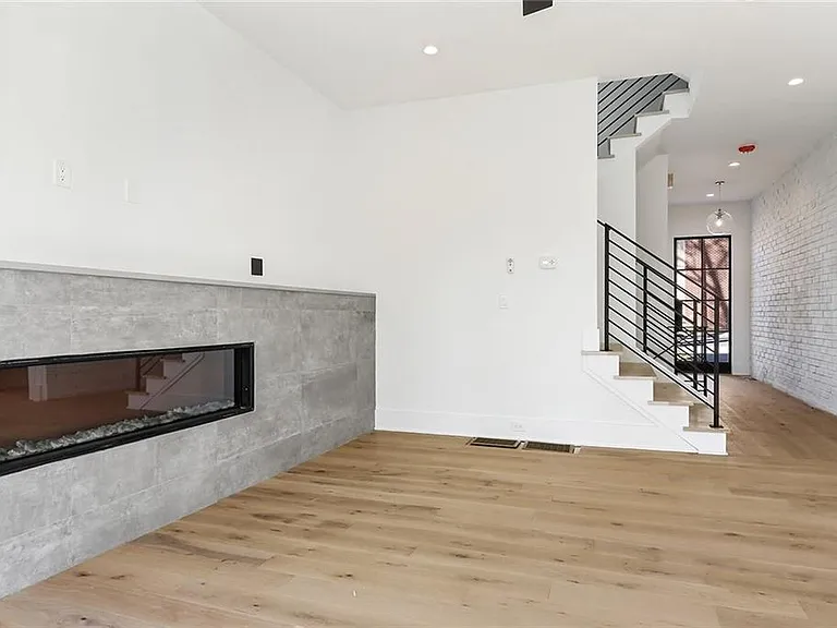 2985 Lookout Pl NE — Photo 10