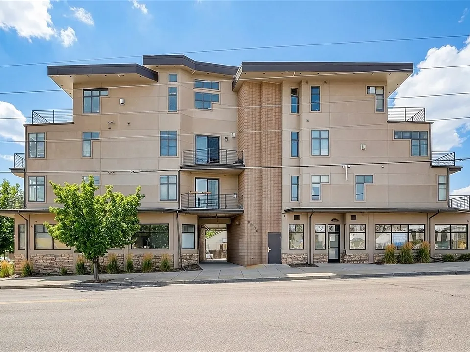 2900 W 44th Ave #201