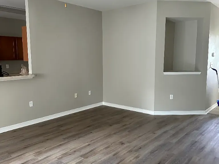 316 Peoria Blvd — Photo 6
