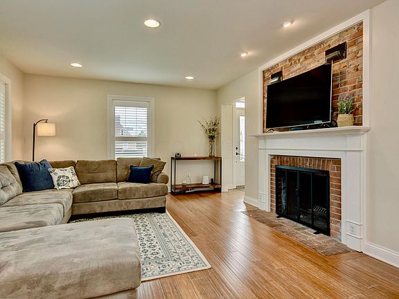 4th image of 3130 Fair Ave