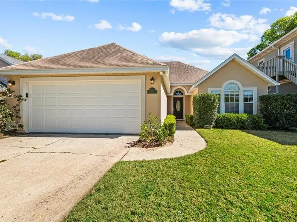 11737 Creek Dr, Alachua, FL 32615