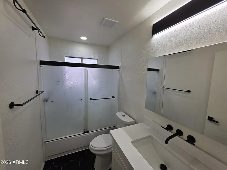 3735 E Claire Dr — Photo 13