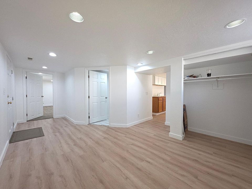1st image of 650 N Main St Unit B