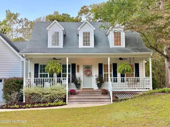 102 Coots Trail, Hampstead, NC 28443